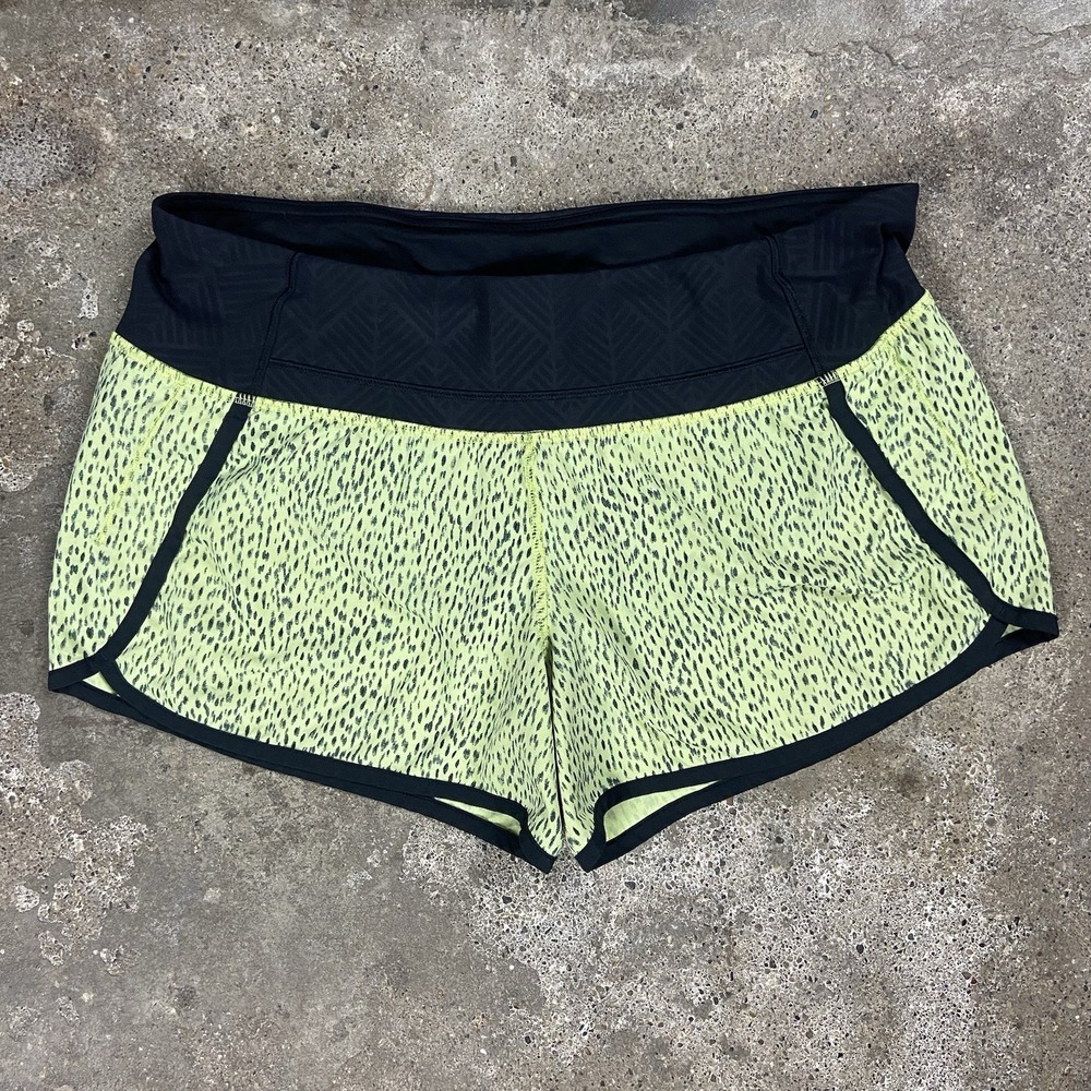 Lulu Lemon Speed Up Shorts Women's Size 8 Yellow Animal Print Running Wear